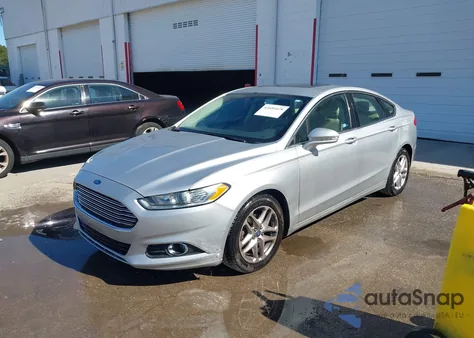 2013 Ford Fusion Se z USA, uszkodzony, nr VIN 3FA6P0HR5DR131655